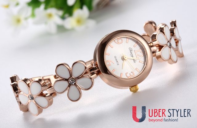 Women’s Elegant Enamel Bracelet Watch